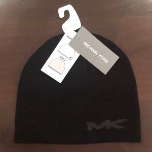 NWT! Michael Kors reversible knit hat.